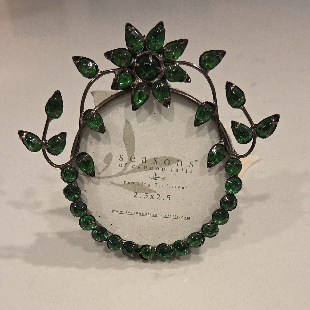 Pewter Round Picture Frame With Emerald Green Gems